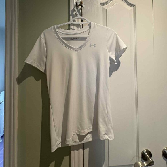 Under Armour Dri-Fit Shirt - Picture 1 of 2